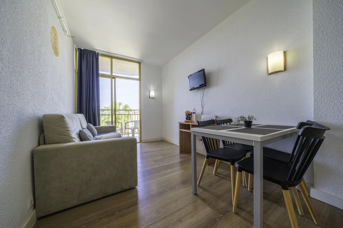 Alegria Bolero Apartments