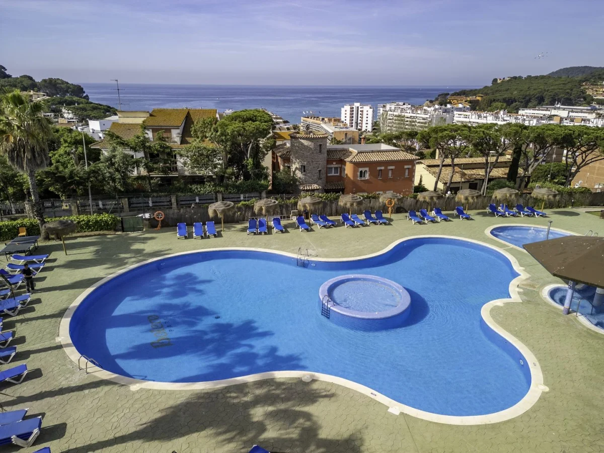 Alegria Bolero Apartments