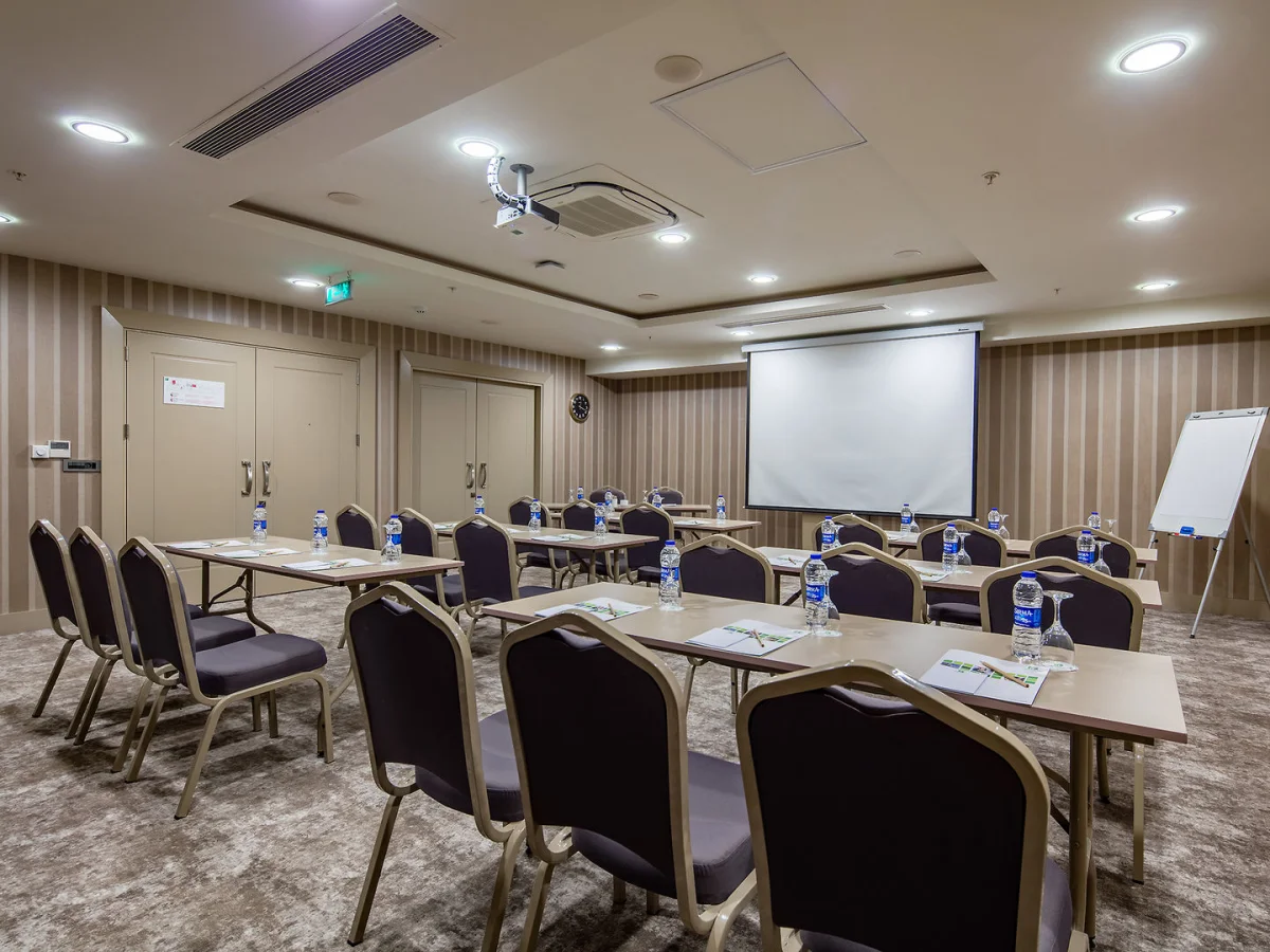 Holiday Inn Antalya
