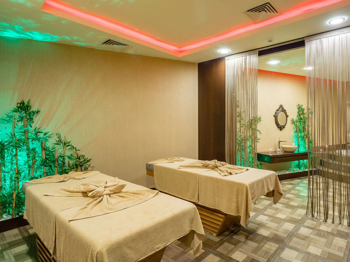 Holiday Inn Antalya