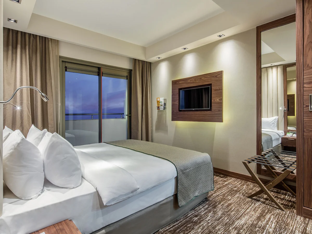Holiday Inn Antalya