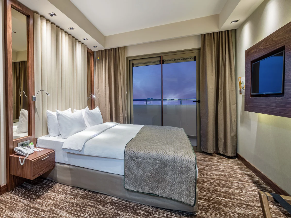 Holiday Inn Antalya