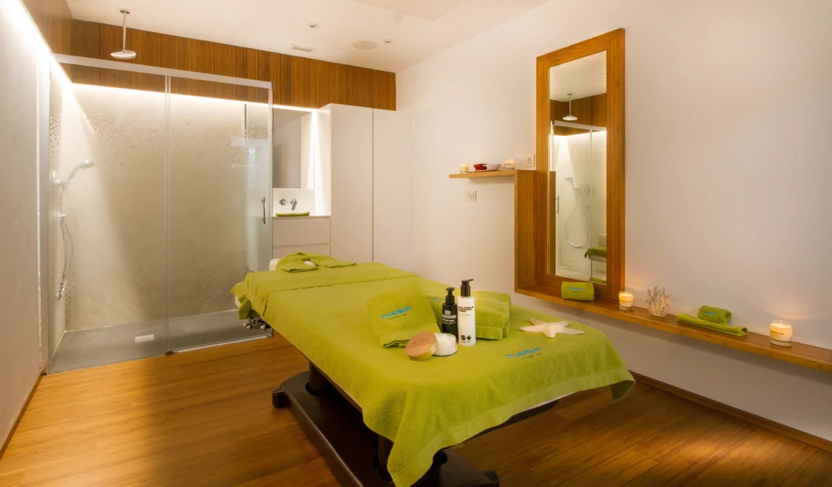 Estimar Suitopia 3 & Three