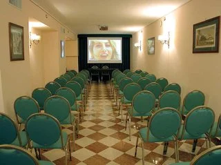 Gallery 4
