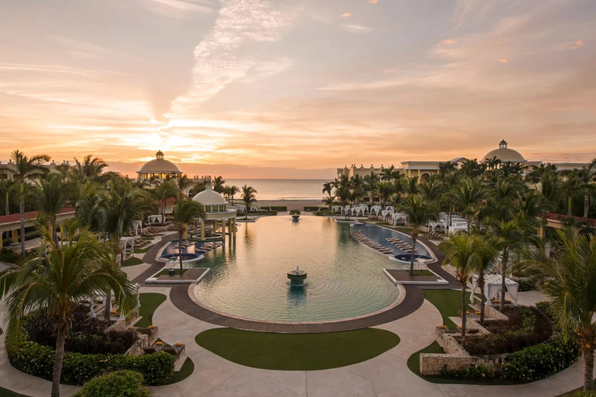 Gallery 3