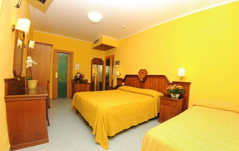 Ascot Hotel Sorrento
