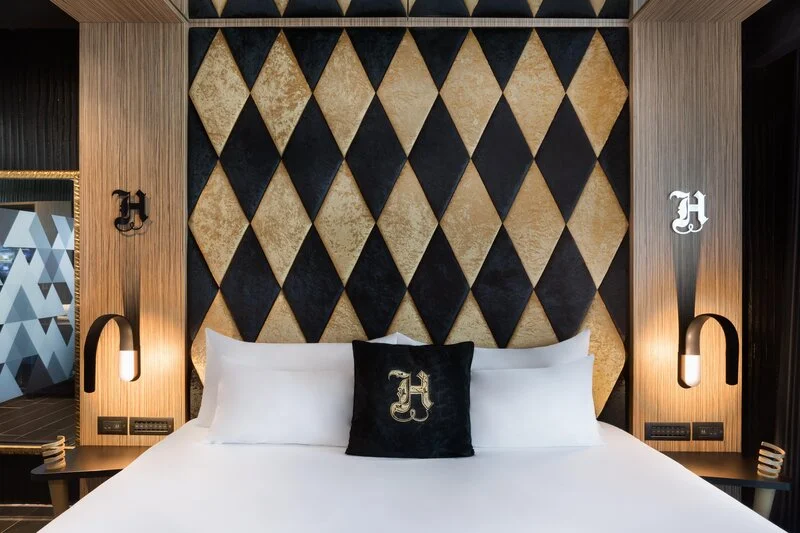H Hotel