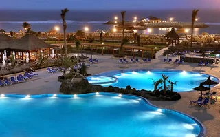Elba Carlota Beach & Convention Resort