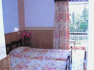 Gallery 3