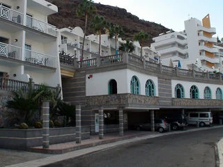 Gallery 3