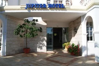 Karras Grande Resort