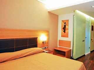 Gallery 3