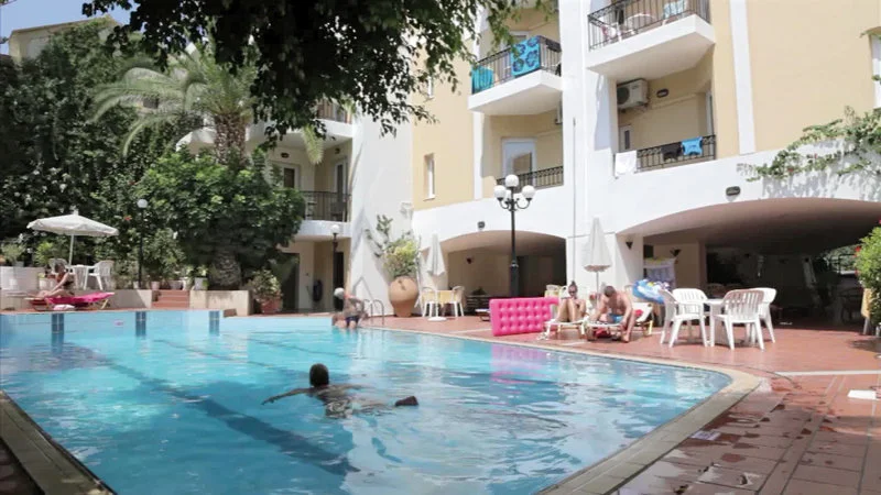 Gallery 5
