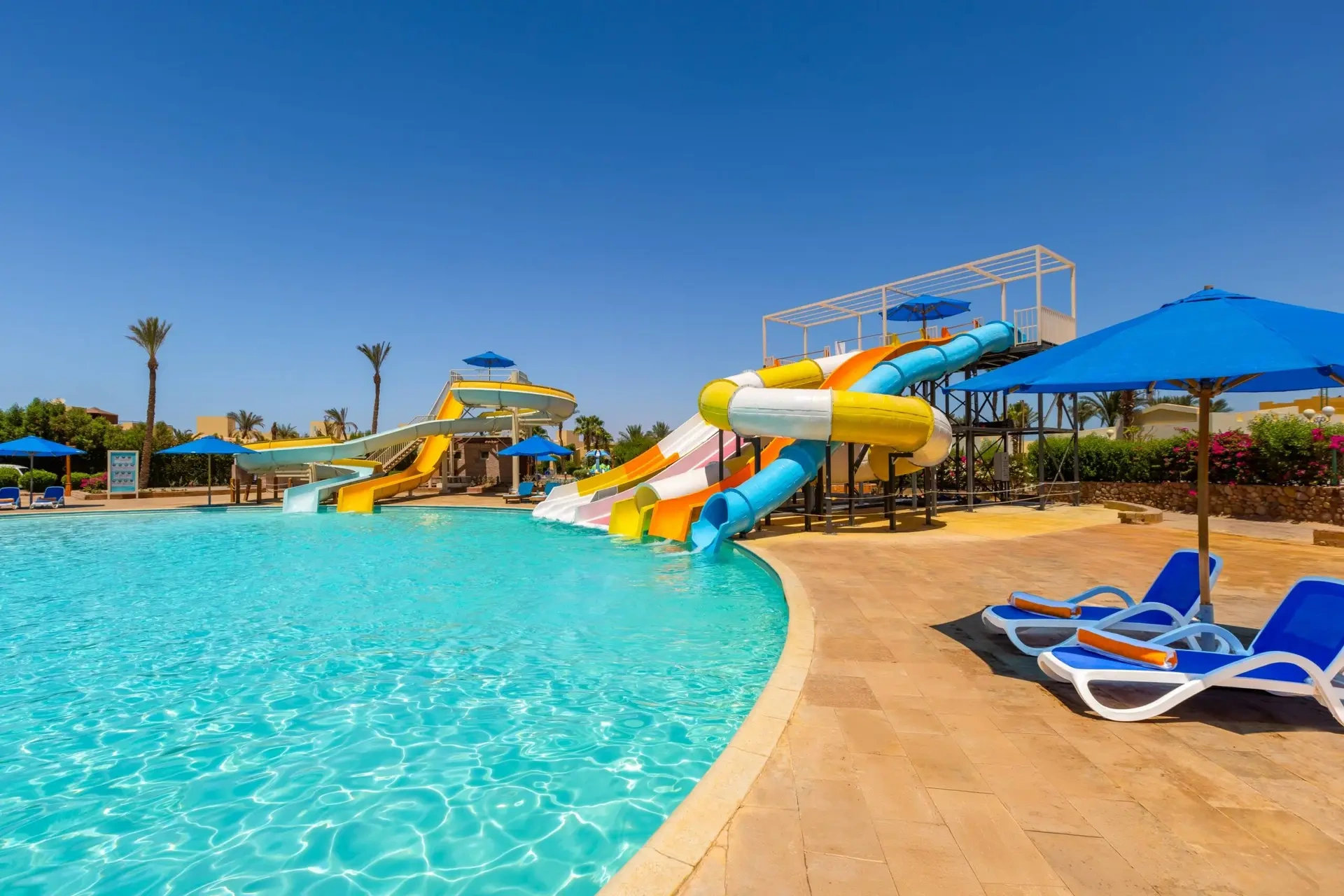 Amwaj Oyoun Resort & Casino