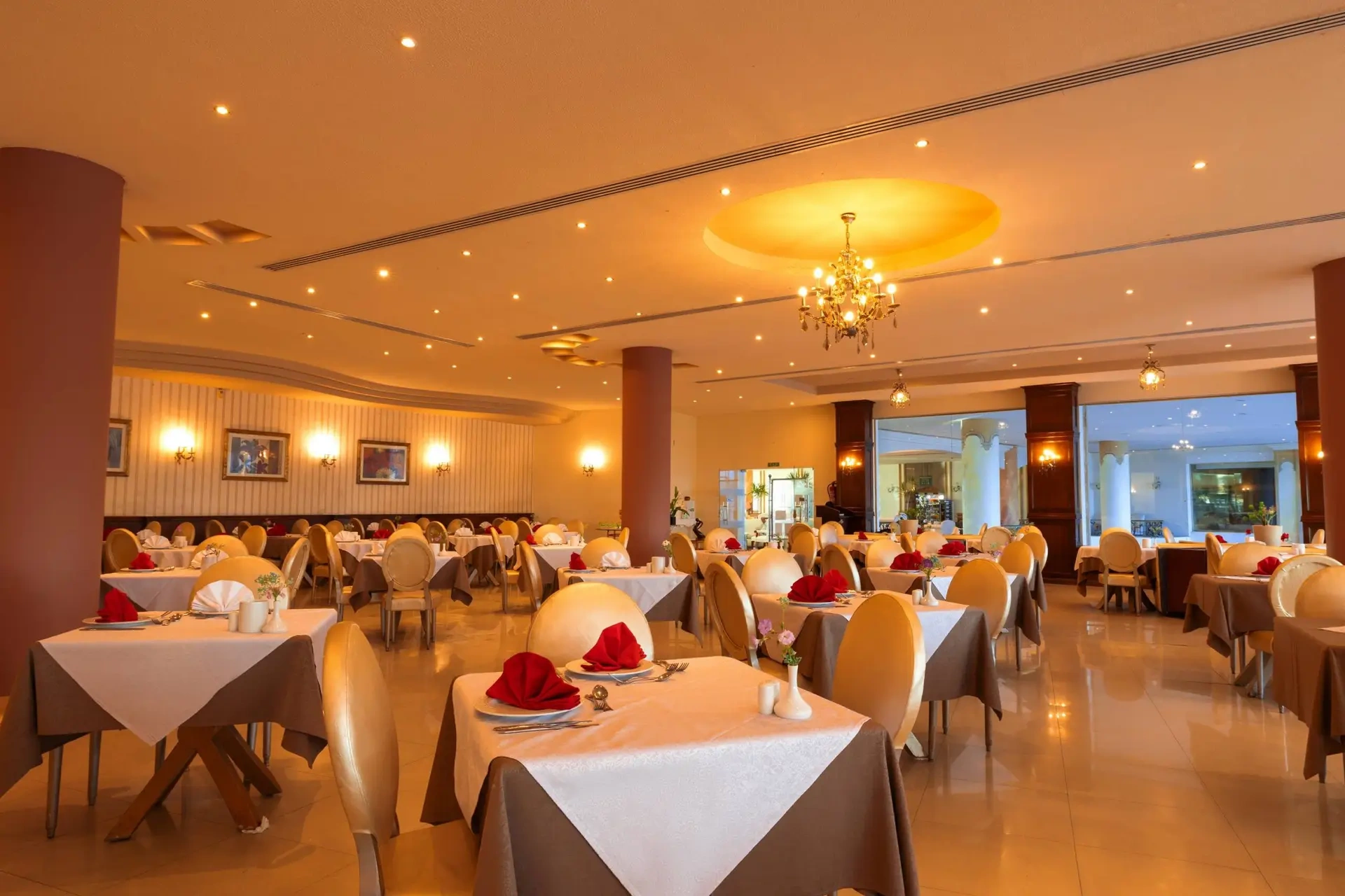 Amwaj Oyoun Resort & Casino
