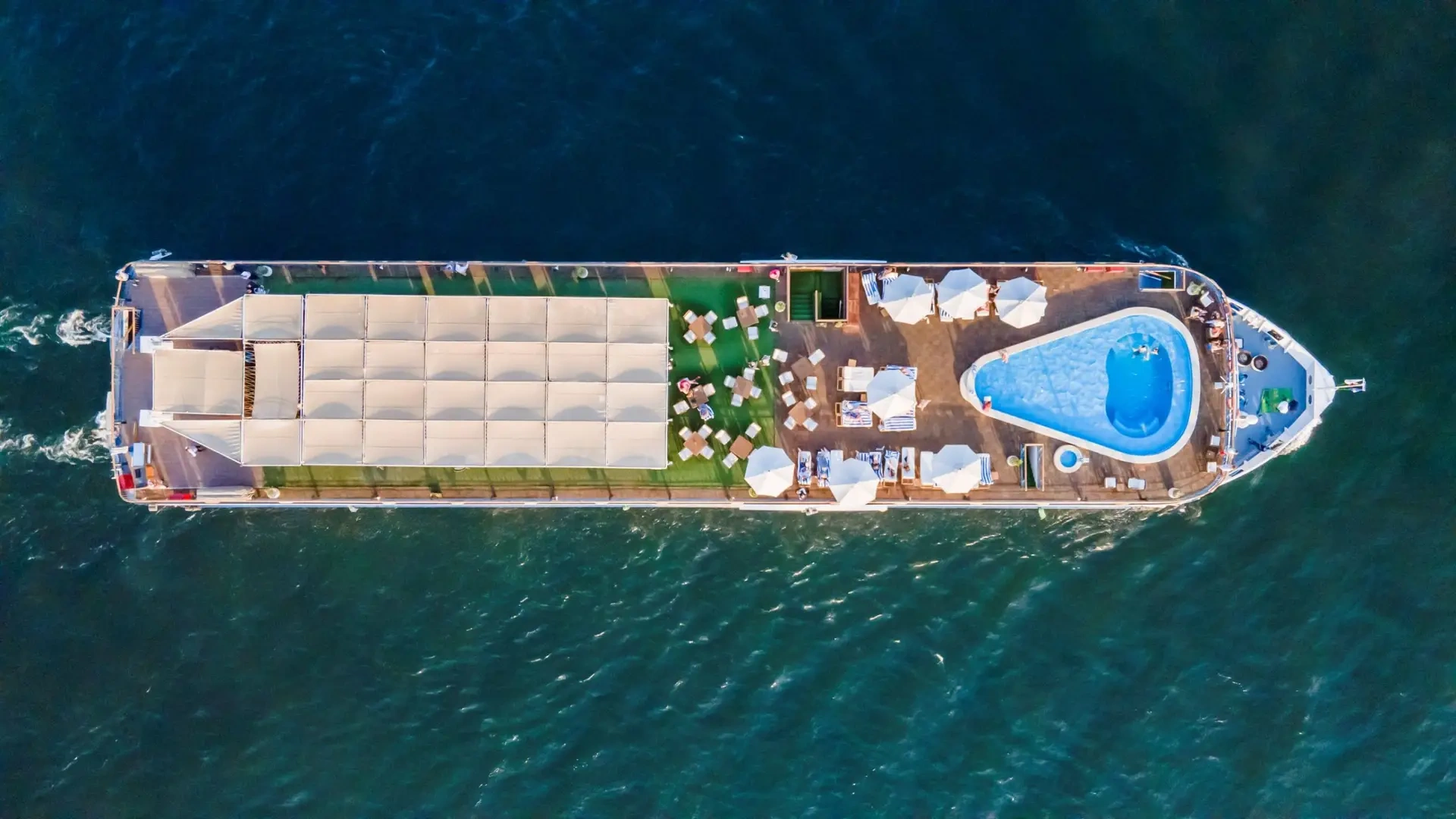 Amwaj Oyoun Resort & Casino