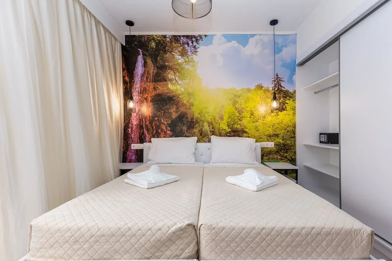 Aqua Luxury Suites