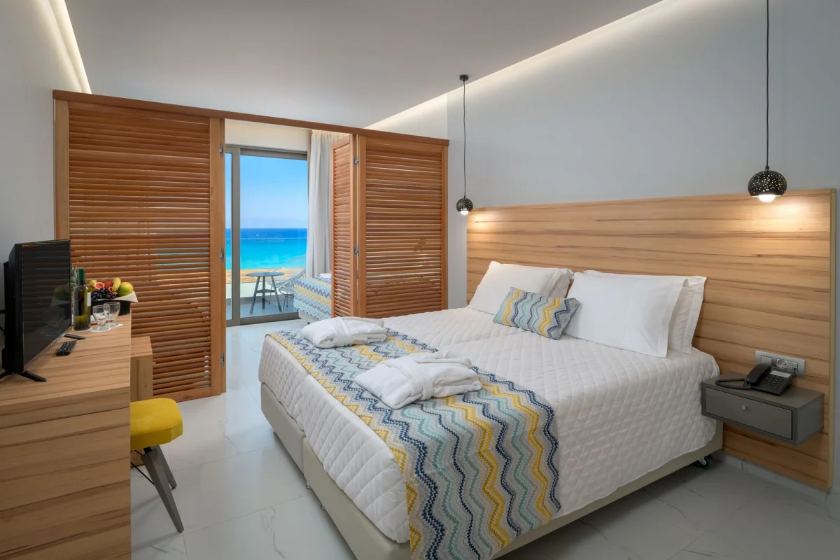 Avra Beach Resort Hotel & Bungalows