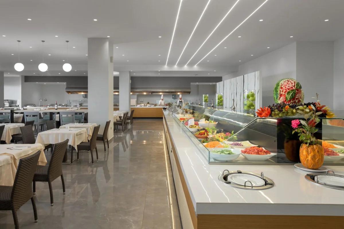 Avra Beach Resort Hotel & Bungalows