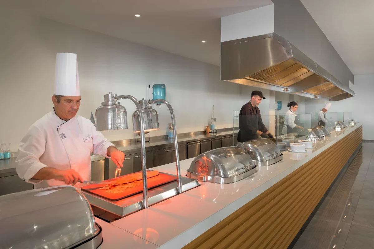 Avra Beach Resort Hotel & Bungalows