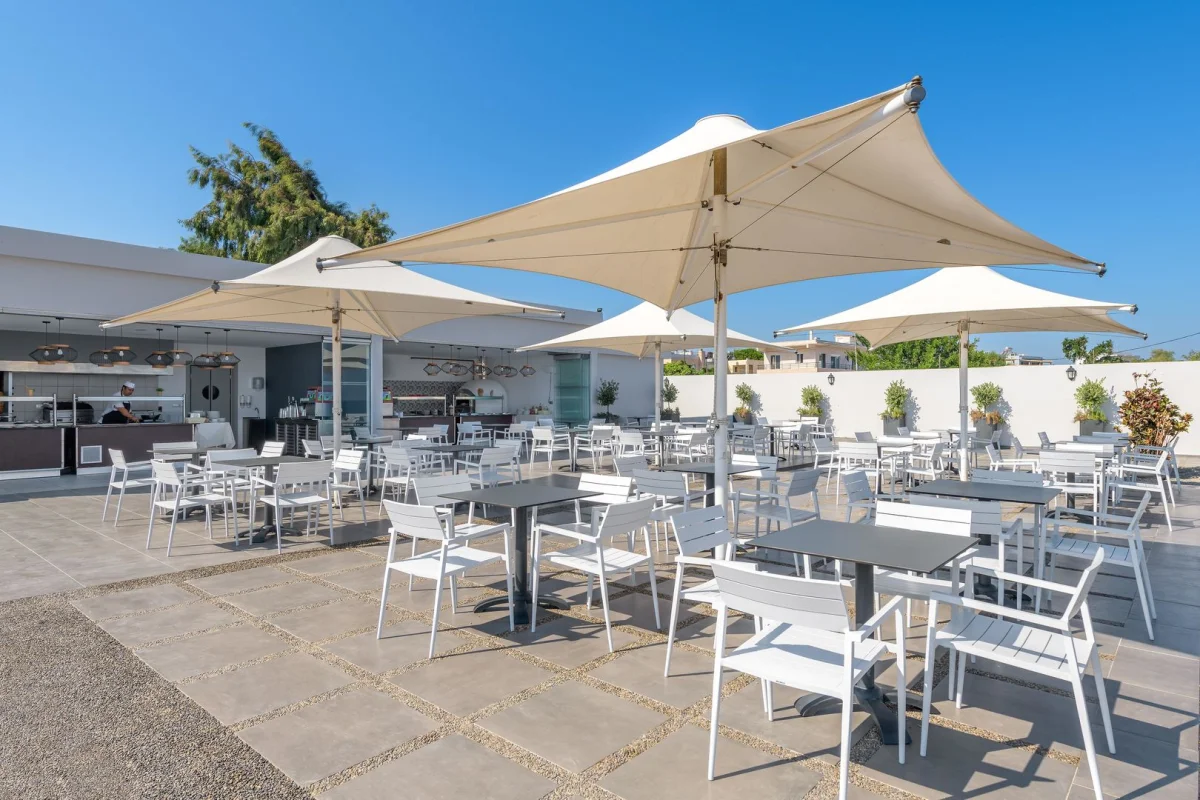 Avra Beach Resort Hotel & Bungalows