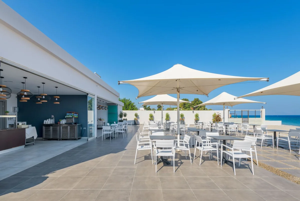 Avra Beach Resort Hotel & Bungalows