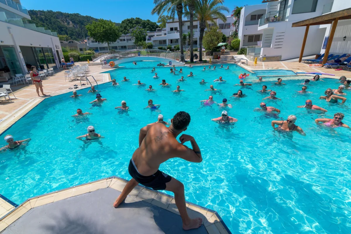 Avra Beach Resort Hotel & Bungalows