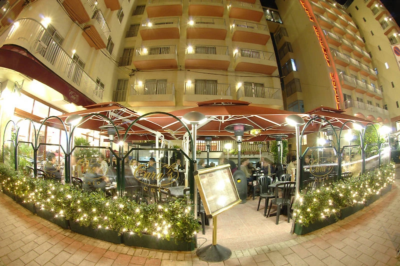 Plaza Regency Hotel