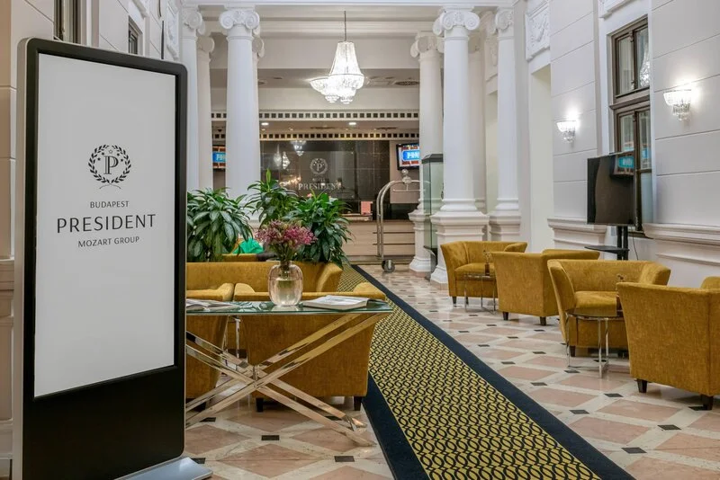 Hotel President image 5