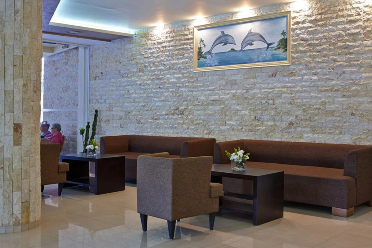 St. Constantin Hotel