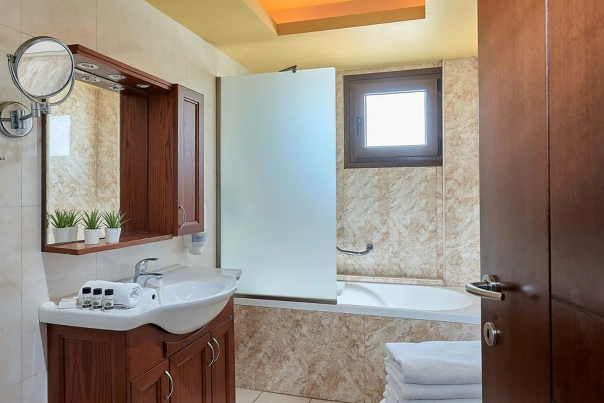 St. Constantin Hotel