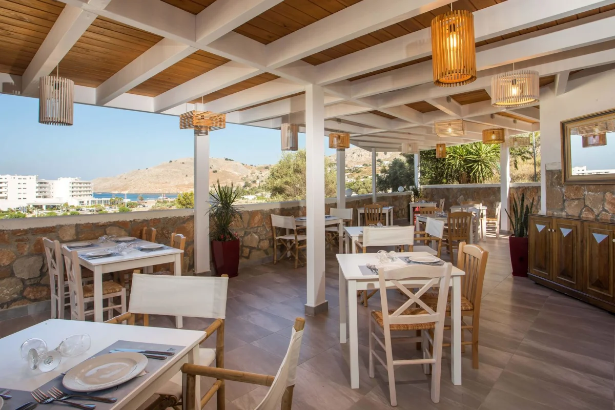 Lindos White Hotel & Suites