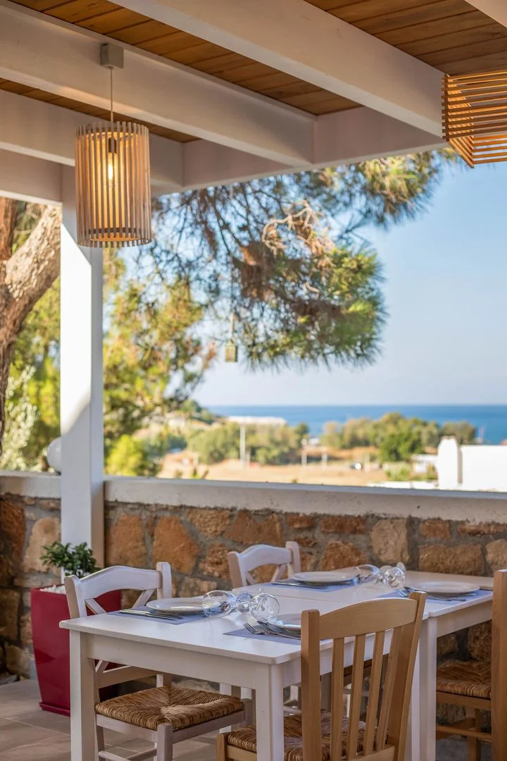 Lindos White Hotel & Suites