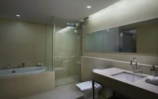 Gallery 4