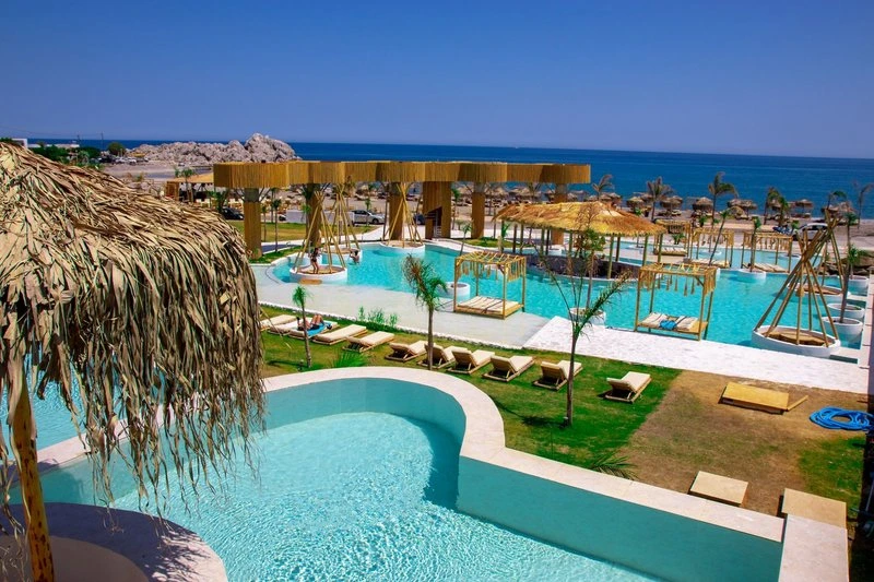 Alia Luxury Suites And Spa