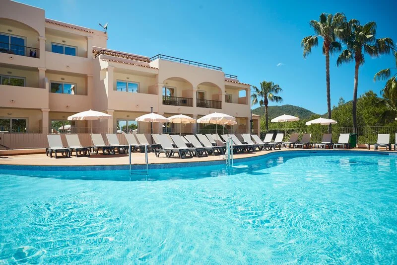 Invisa Hotel Club Cala Blanca
