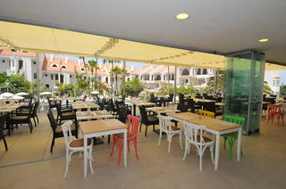 Paradise Park Fun Lifestyle Hotel