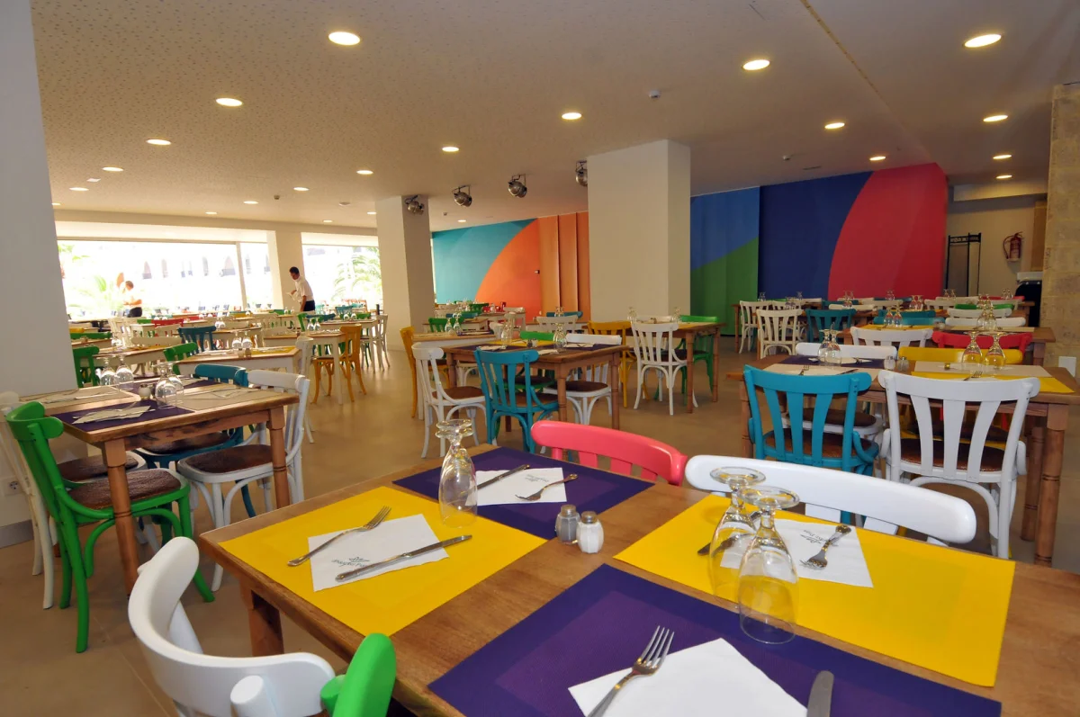 Paradise Park Fun Lifestyle Hotel