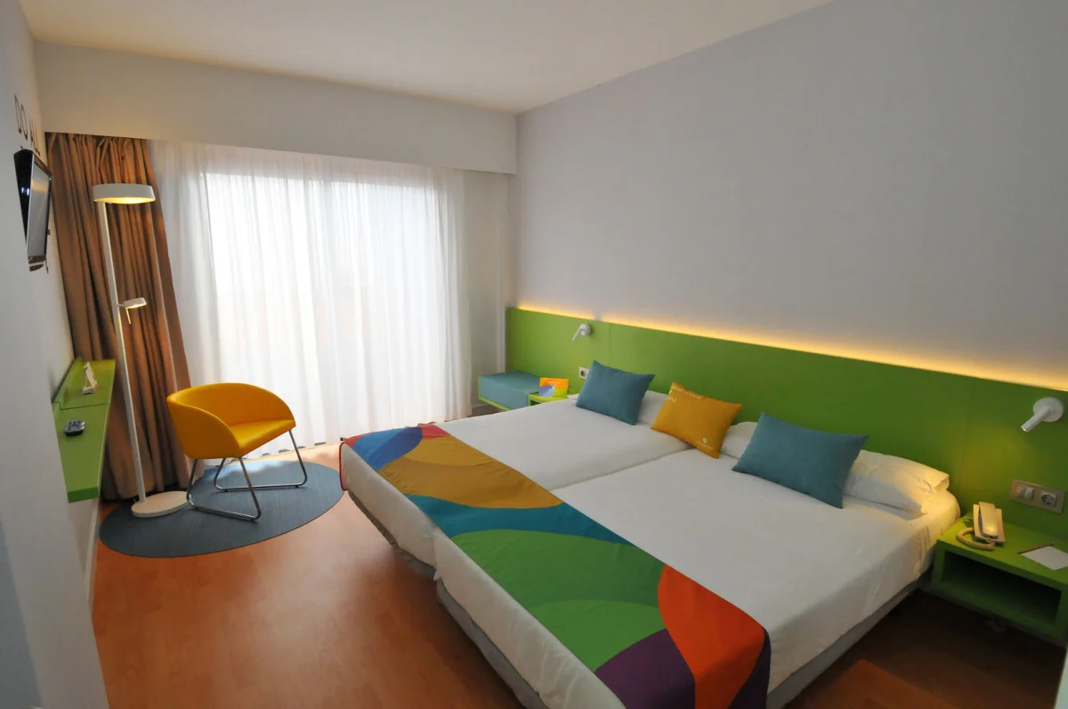 Paradise Park Fun Lifestyle Hotel