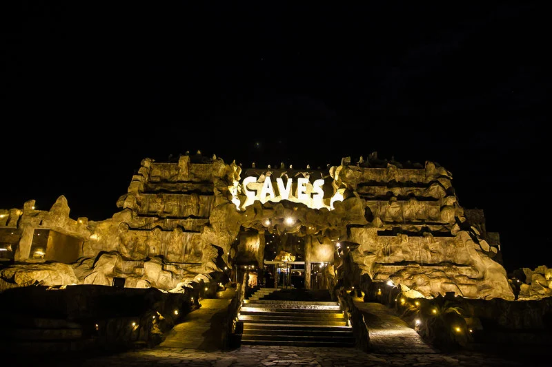 Caves Beach Resort Hurghada