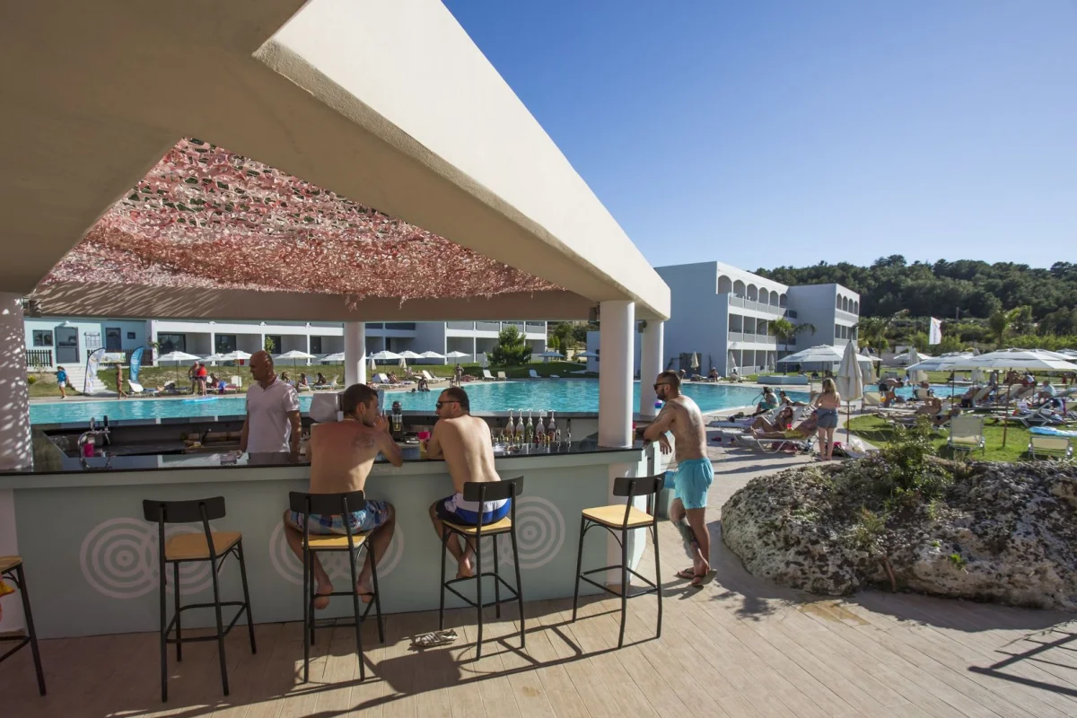 Evita Hotel Resort