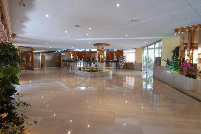 Gallery 2