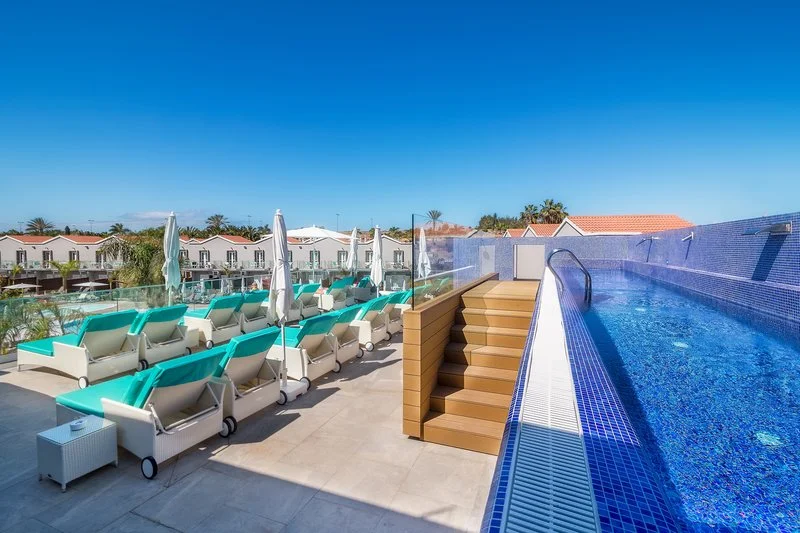 Hotel LIVVO Los Calderones