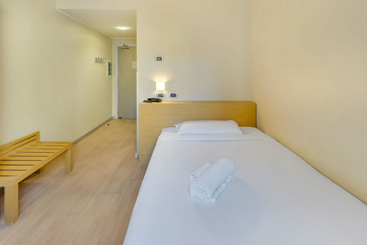B&B HOTEL Milano La Spezia