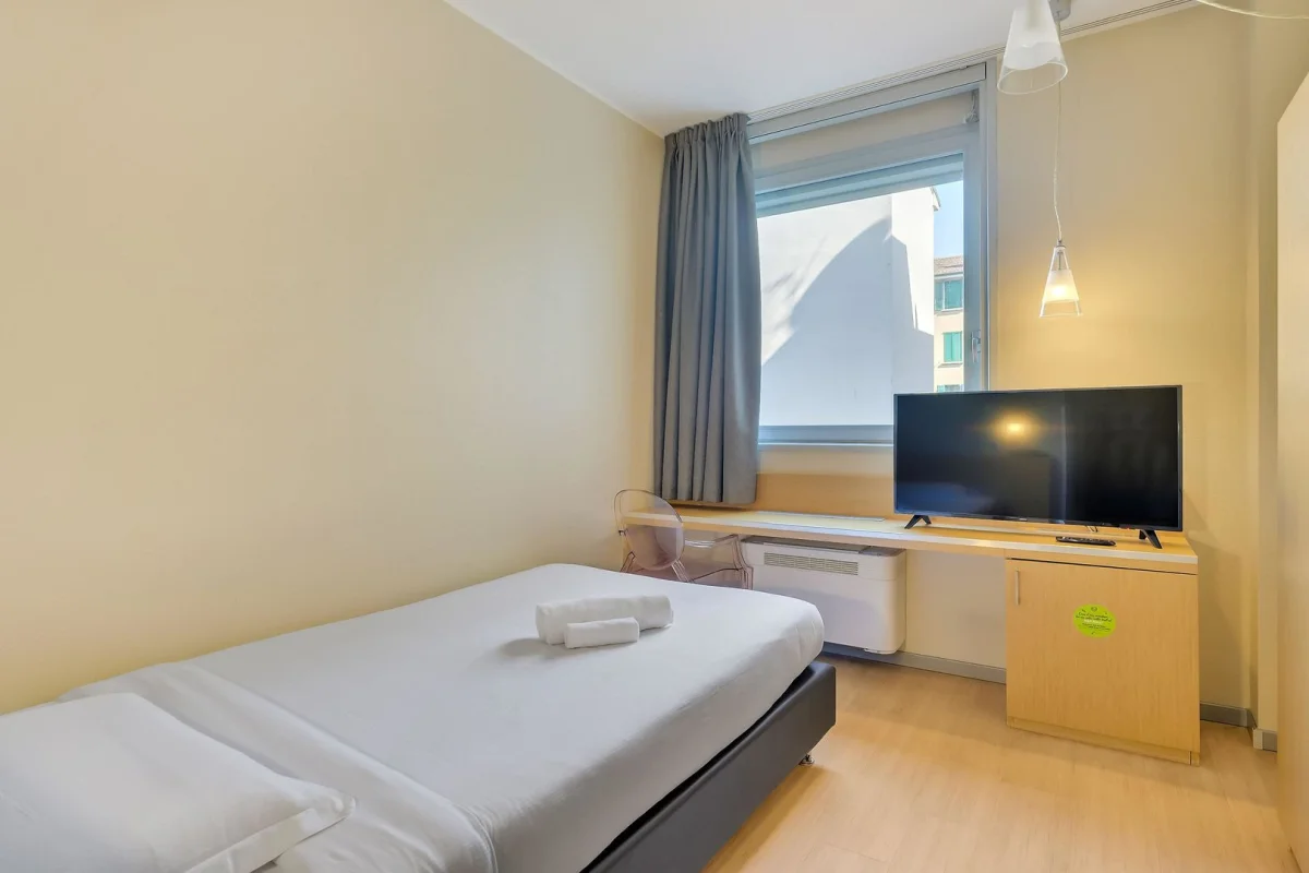 B&B HOTEL Milano La Spezia