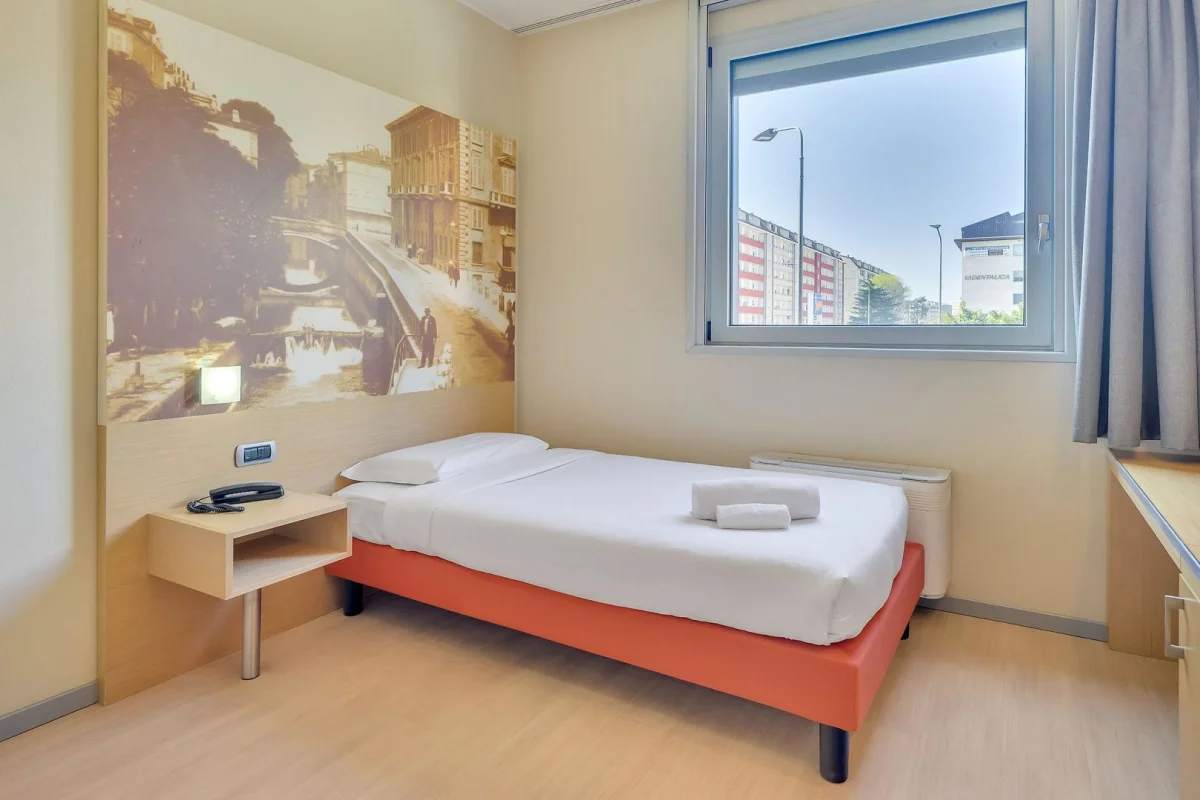 B&B HOTEL Milano La Spezia