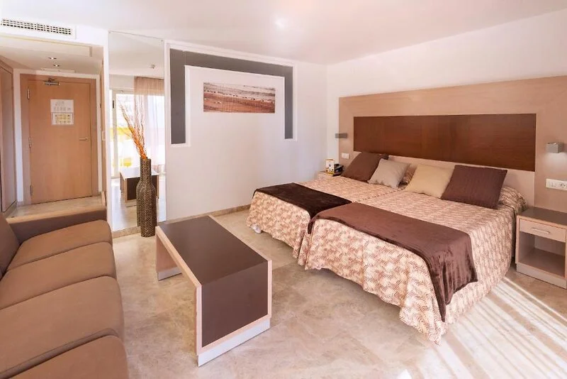 Dynastic Hotel & SPA