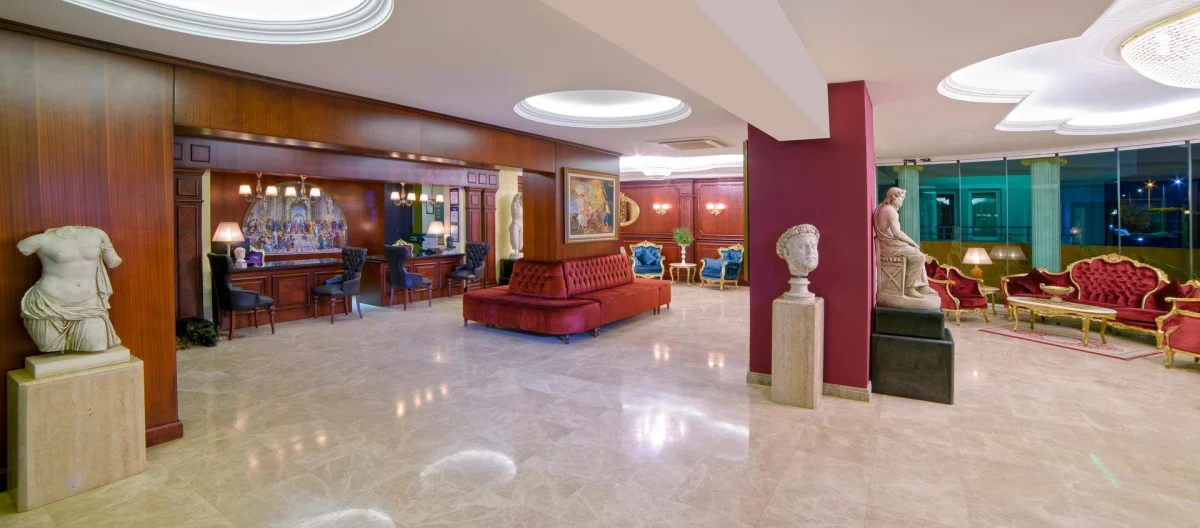 Antique Roman Palace Museum Hotel