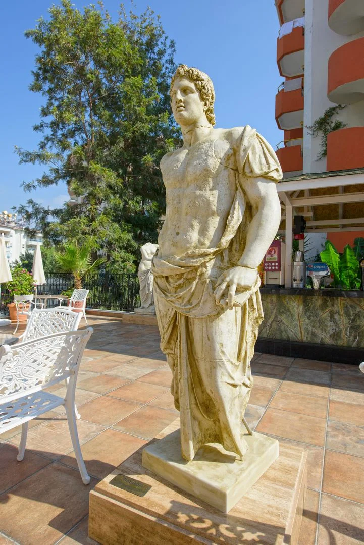 Antique Roman Palace Museum Hotel