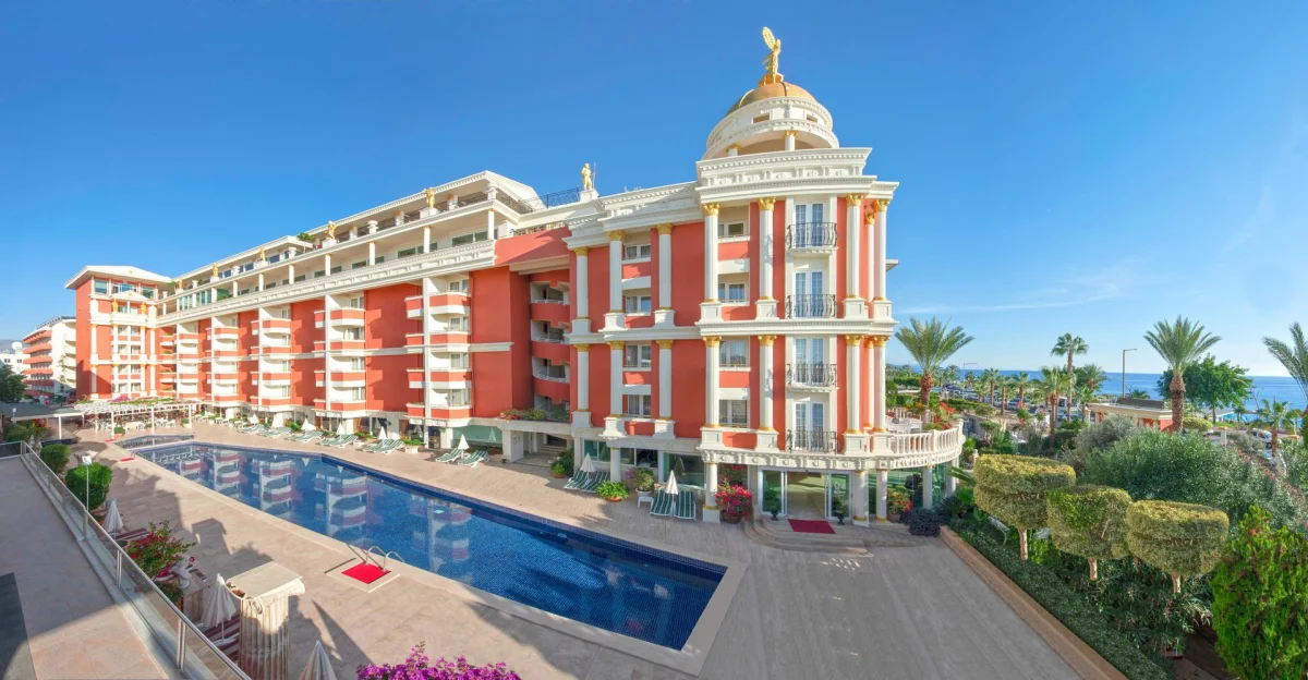 Antique Roman Palace Museum Hotel